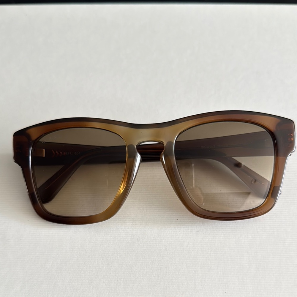 Gucci Amber Brown Sunglasses - Picture 3 of 4